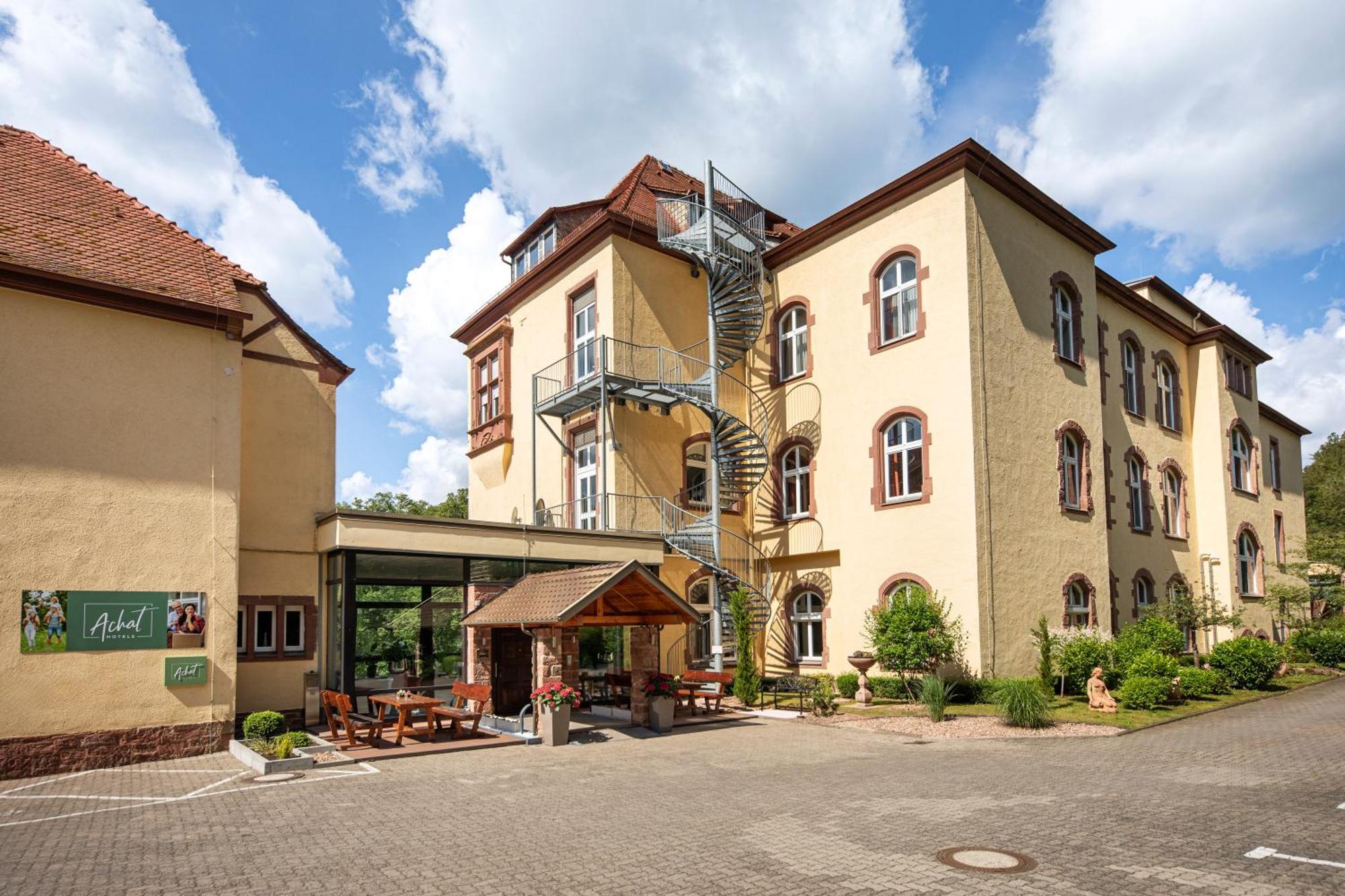 Achat Hotel Franziskushoehe Lohr Exterior photo